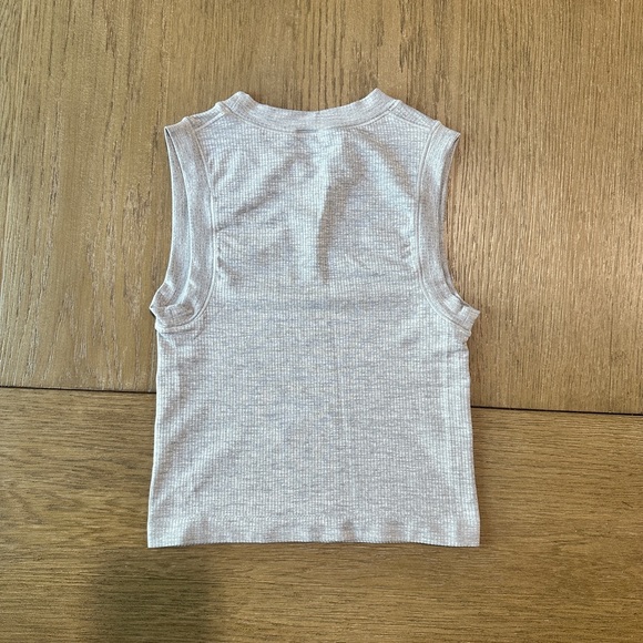 Athleta Renew Seamless Muscle Tank Size XXS Grey Heather - Picture 5 of 9